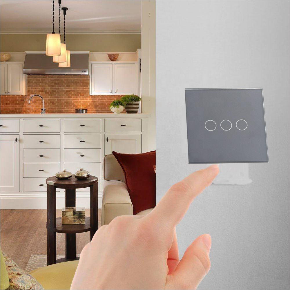 Interruptor touch em ambiente residencial